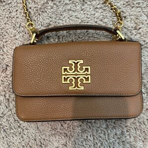 Tory Burch Wallet On a Chain Crossbody